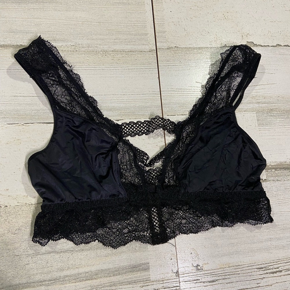 Victorias Secret Black Lace Bralette Small